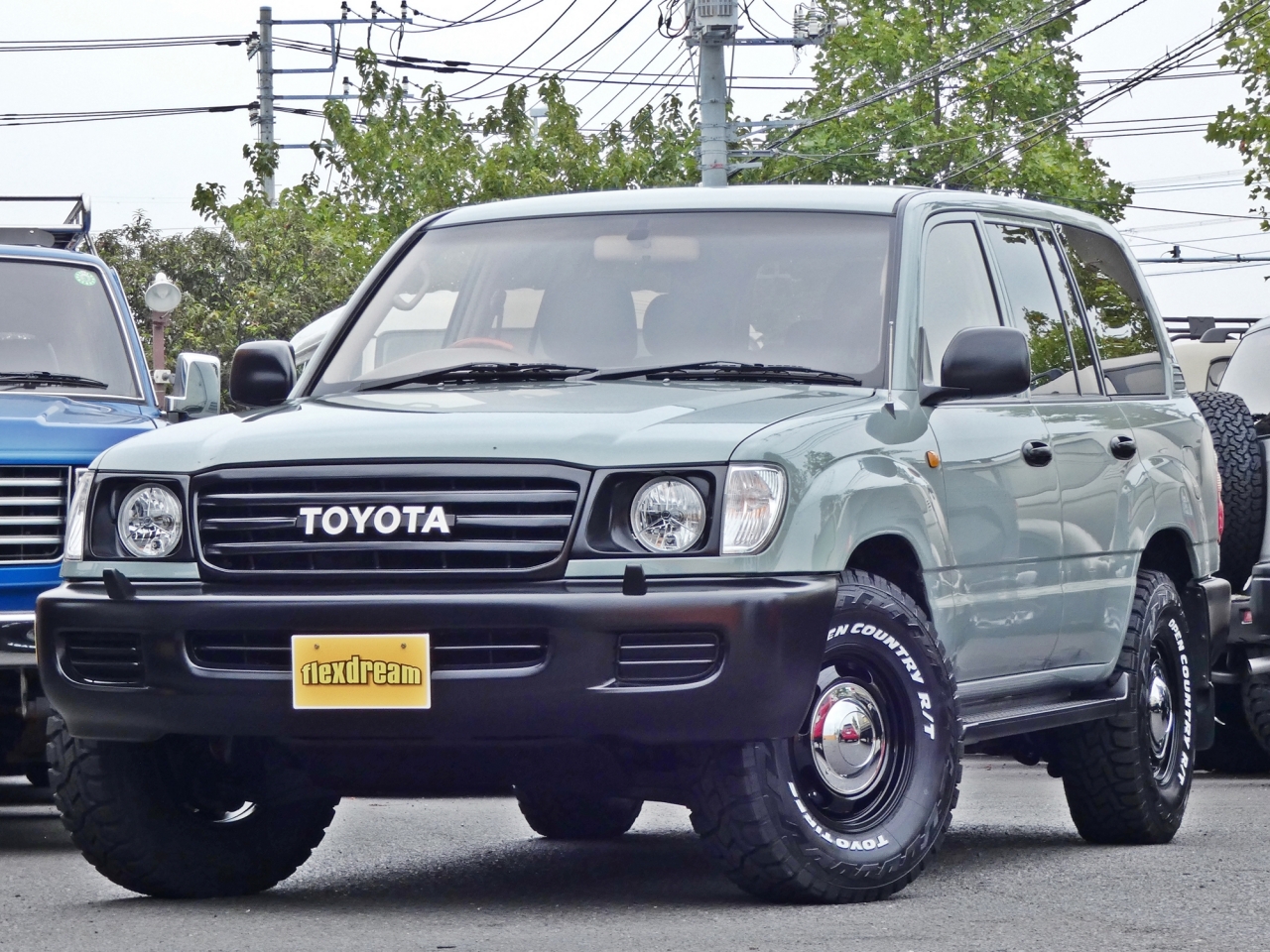 トヨタ車純正のベースラック　クルーガー　ランドクルーザー100　1350mm